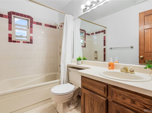 17483 E Temple Drive, Aurora CO 80015