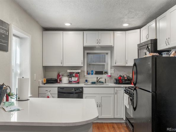 1558 Dallas Street, Aurora CO 80010