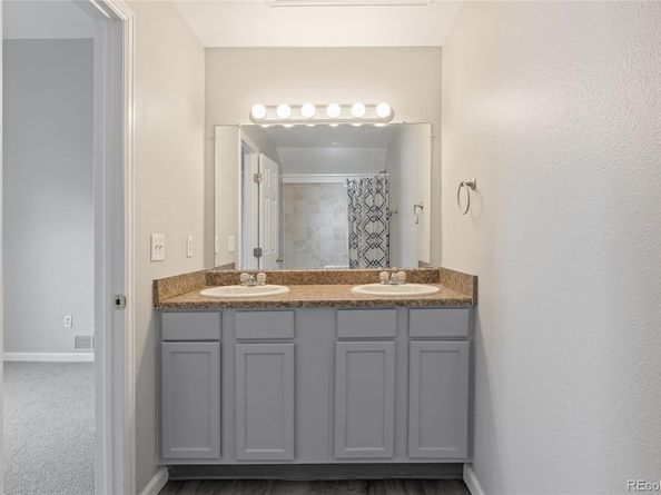 983 S Zeno Way, Aurora CO 80017