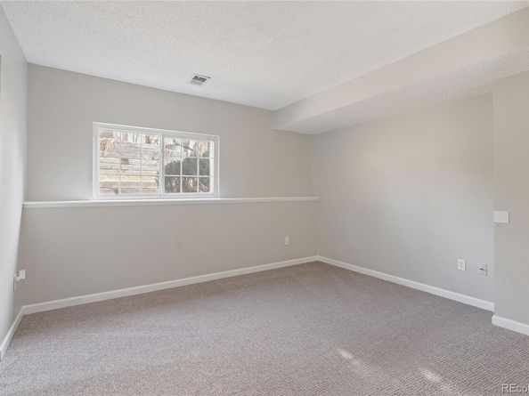 983 S Zeno Way, Aurora CO 80017