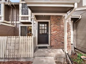 1990 S Helena Street E, Aurora CO 80013