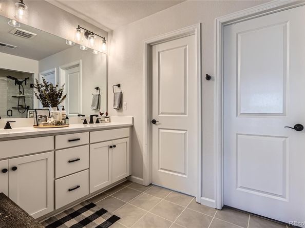 21038 E Quincy Place, Aurora CO 80015
