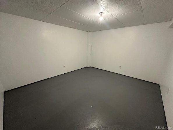 2084 S Rifle Street, Aurora CO 80013