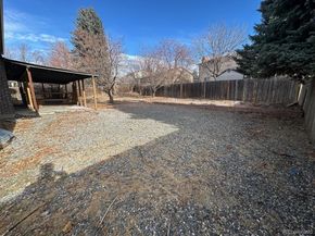 2084 S Rifle Street, Aurora CO 80013