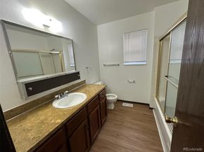 2084 S Rifle Street, Aurora CO 80013