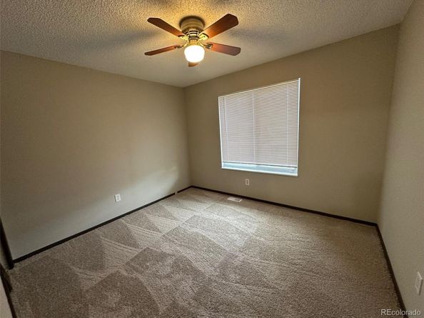 2084 S Rifle Street, Aurora CO 80013