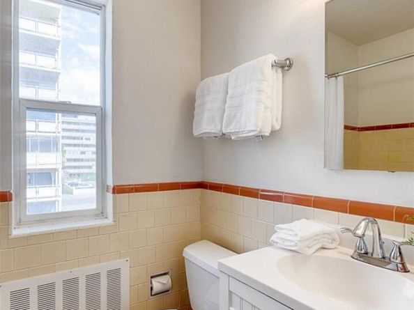 1100 Colorado Boulevard 305, Denver CO 80206
