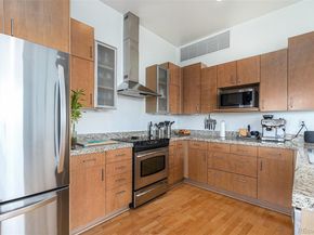 2958 Syracuse Street 403, Denver CO 80238