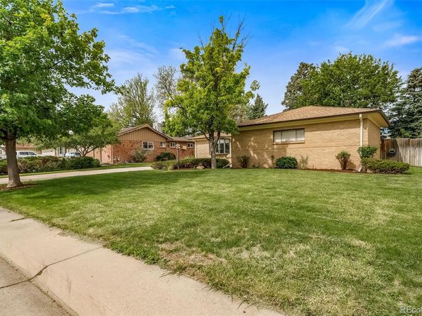 341 Newark Street, Aurora CO 80010