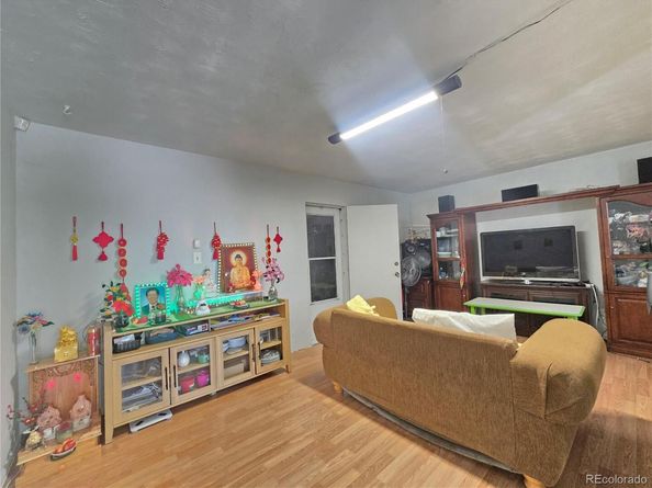 481 Cragmore Street, Denver CO 80221