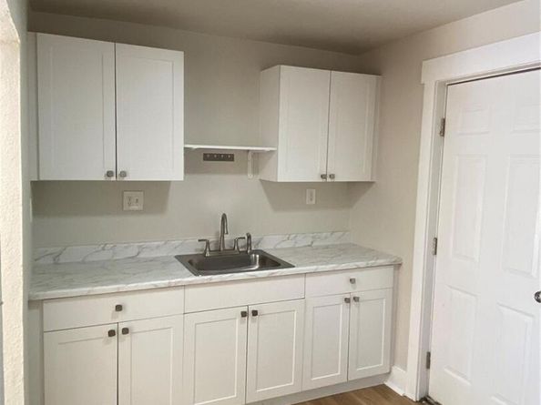1538 Clinton Street, Aurora CO 80010