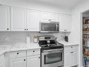 8952 W Dartmouth Place, Lakewood CO 80227