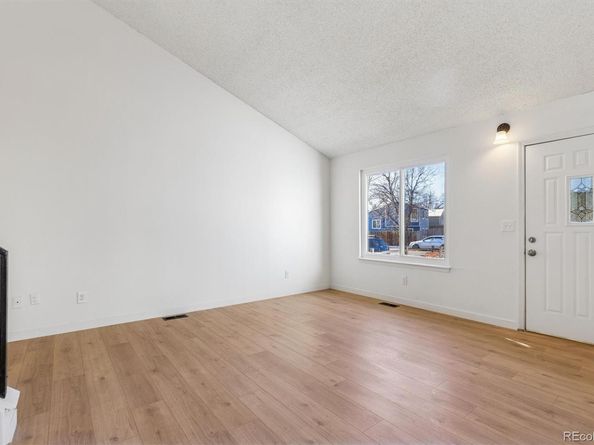 17406 E Temple Drive, Aurora CO 80015