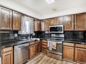 2520 S Fairplay Way, Aurora CO 80014