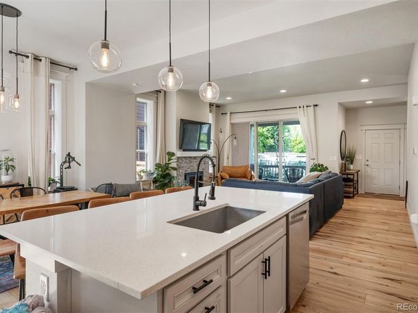 10490 E 26th Avenue, Aurora CO 80010
