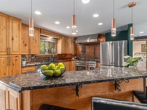 15 Pawnee Drive, Boulder CO 80303
