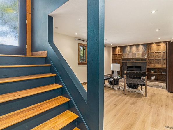 15 Pawnee Drive, Boulder CO 80303