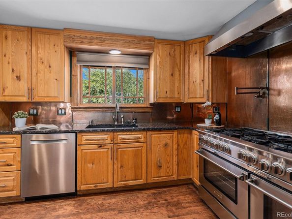 15 Pawnee Drive, Boulder CO 80303