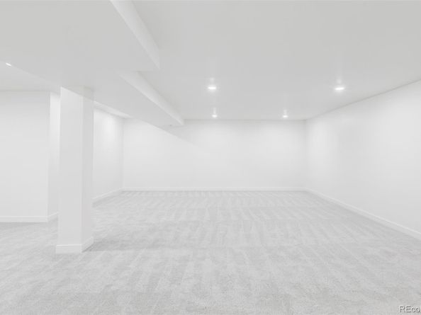 7500 E Dartmouth Avenue 8, Denver CO 80231