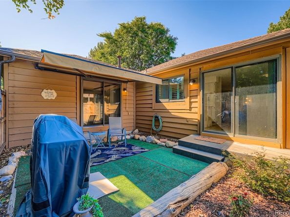 95 S Eagle Circle, Aurora CO 80012