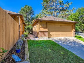 95 S Eagle Circle, Aurora CO 80012