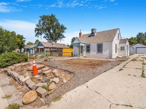 2086 Elmira Street, Aurora CO 80010