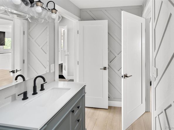 7400 S Genoa Circle, Centennial CO 80016