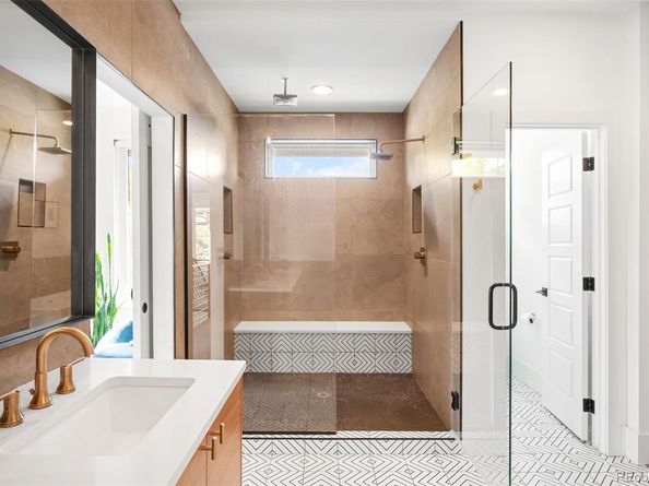 3275 S Clermont Street, Denver CO 80222