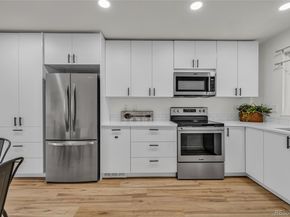 Undisclosed Address #2999371, Broomfield CO 80020