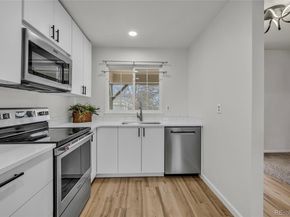 Undisclosed Address #2999371, Broomfield CO 80020