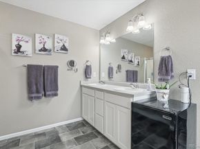 6047 N Halifax Court, Aurora CO 80019