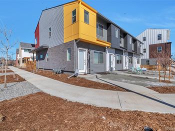 15295 W 68th Place