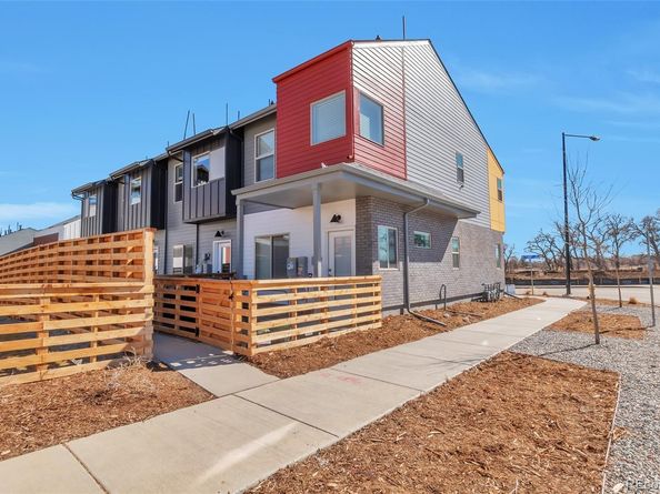 15295 W 68th Place, Arvada CO 80007