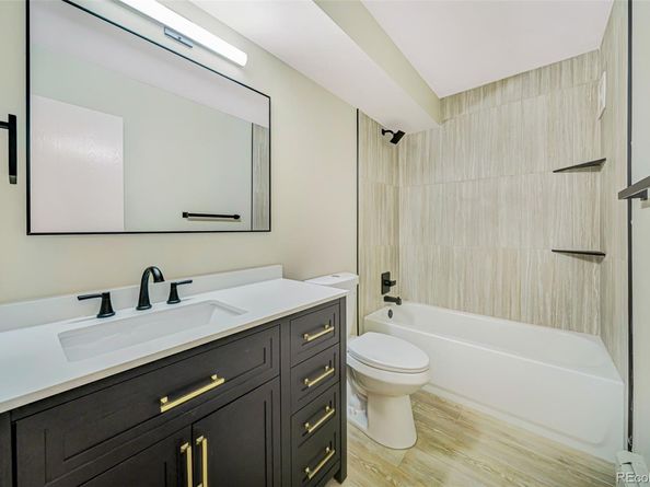 7040 E Girard Avenue 210, Denver CO 80224