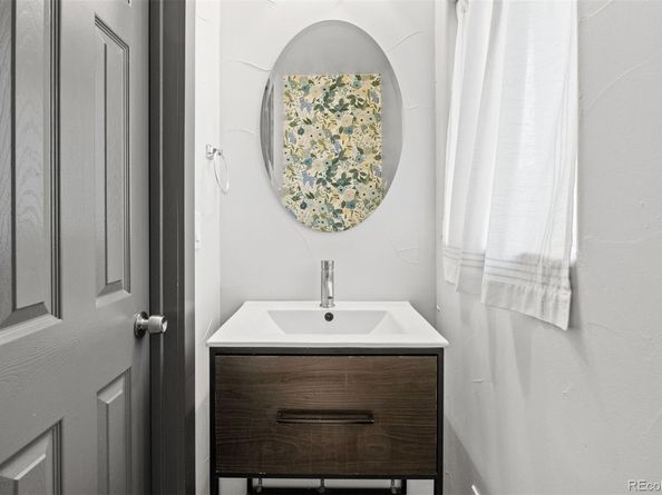 1565 Newton Street, Denver CO 80204