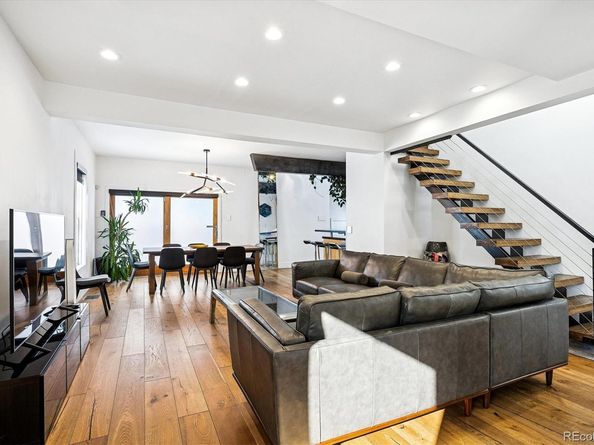 3407 S Logan Street, Englewood CO 80113