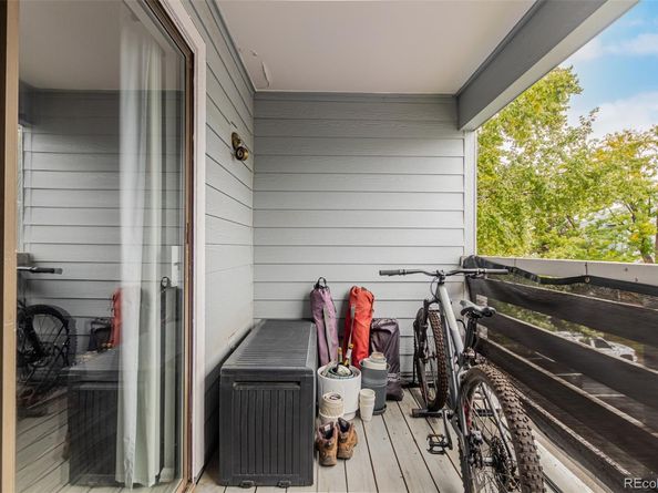 3141 S Tamarac Drive 305E, Denver CO 80231