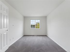 5315 S Valdai Street, Aurora CO 80015