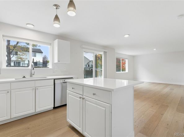 5315 S Valdai Street, Aurora CO 80015