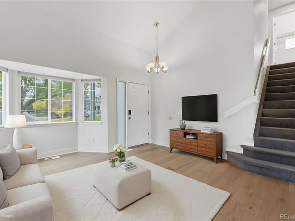 5315 S Valdai Street, Aurora CO 80015