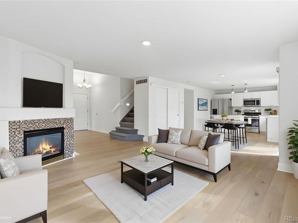 5315 S Valdai Street, Aurora CO 80015