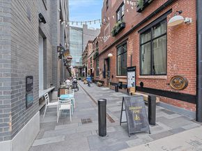 Undisclosed Address #6749329, Denver CO 80202