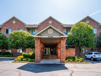 2895 W Riverwalk Circle
