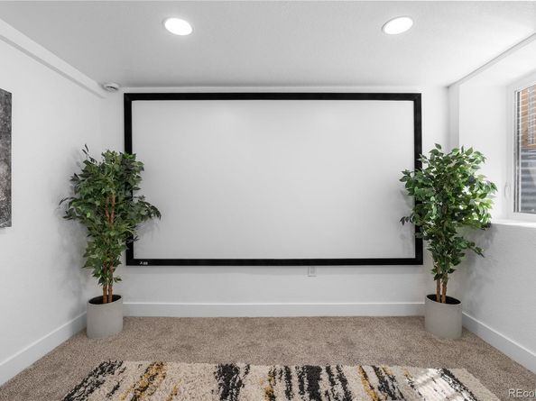3135 N Columbine Street, Denver CO 80205