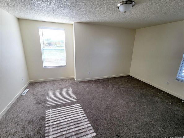 1402 Terry Street, Longmont CO 80501
