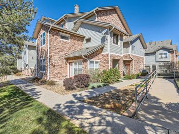 2541 S Bahama Circle