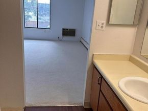 10650 E Tennessee Avenue 101, Aurora CO 80012