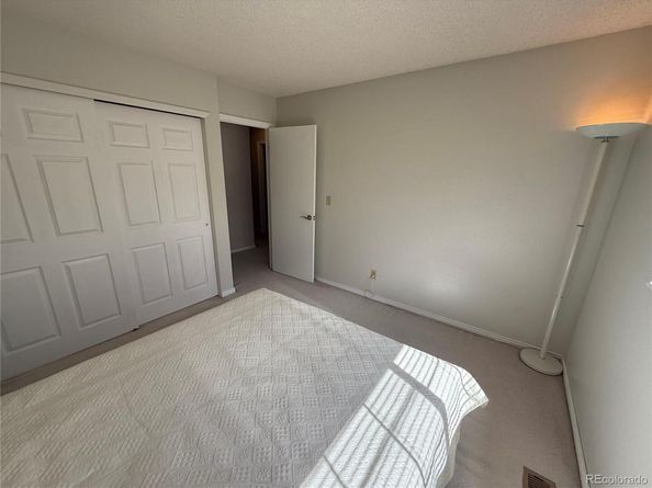 1578 S Vaughn Circle, Aurora CO 80012