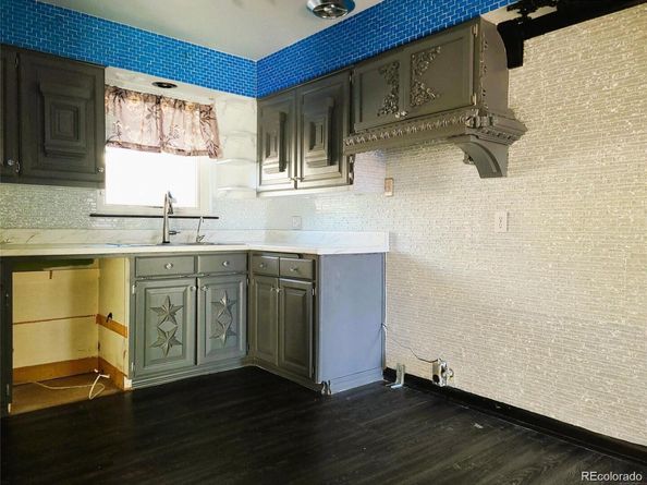 105 Dudley Street, Lakewood CO 80226