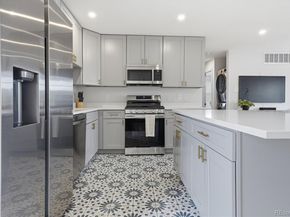 Undisclosed Address #4714881, Denver CO 80204